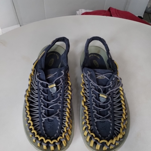 KEEN Uneek Men\'s  Water Sandals Blue & Yellow SZ 12 Outdoors Active Hiking Camp main image 4